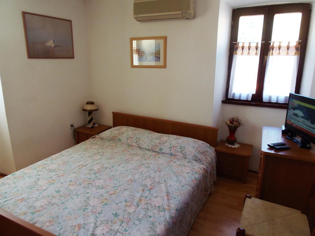 Apartment Noemi Medulin Bagian luar foto