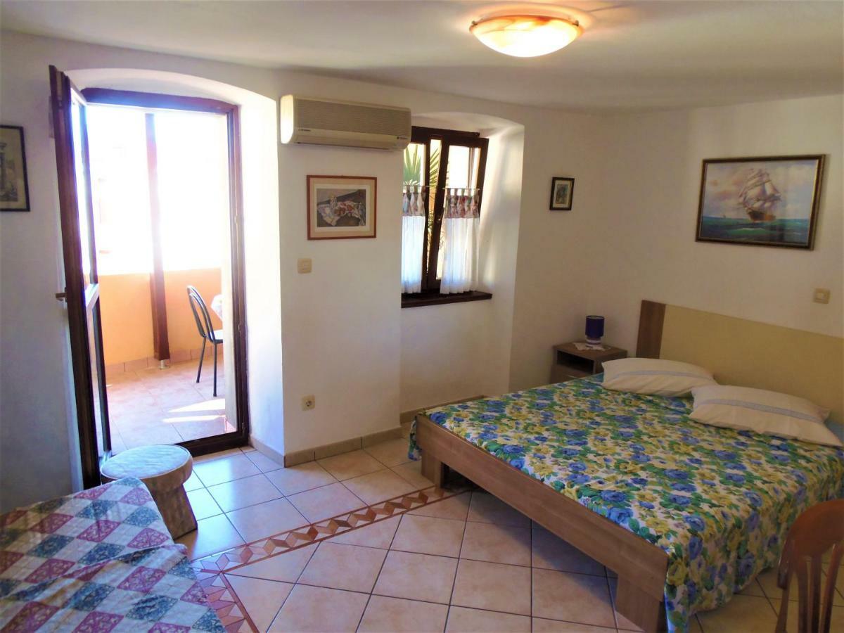 Apartment Noemi Medulin Bagian luar foto