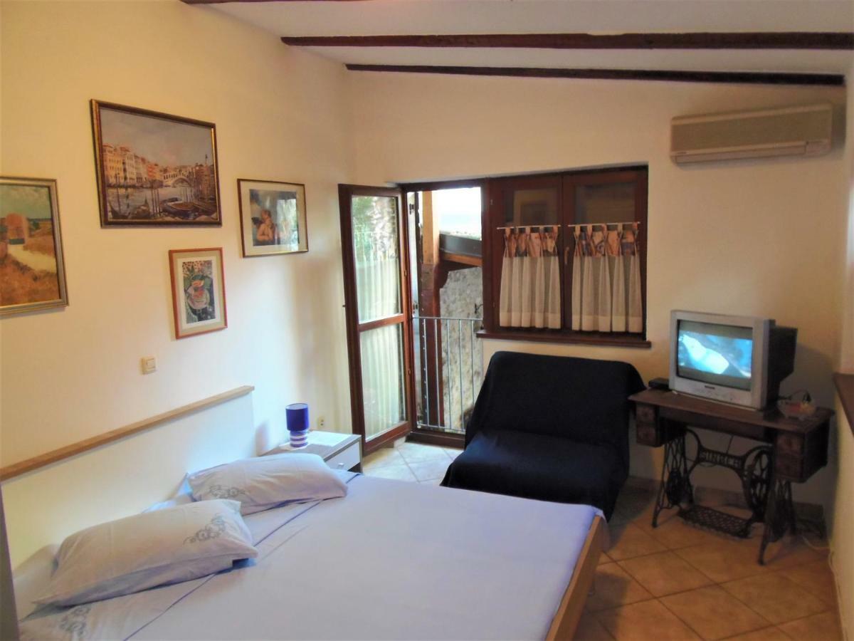 Apartment Noemi Medulin Bagian luar foto