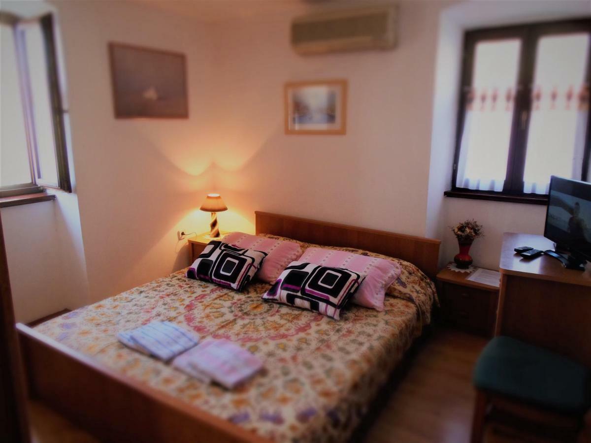 Apartment Noemi Medulin Bagian luar foto