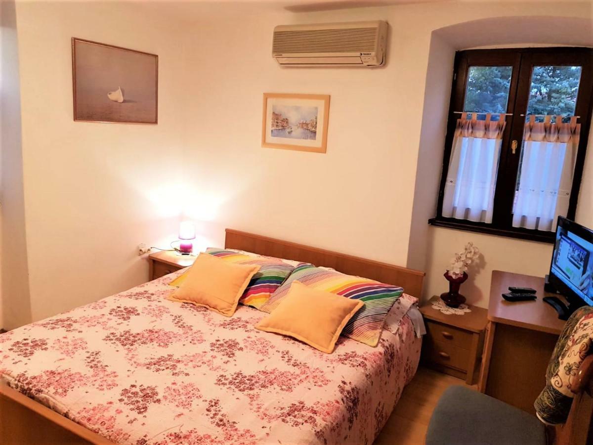 Apartment Noemi Medulin Bagian luar foto