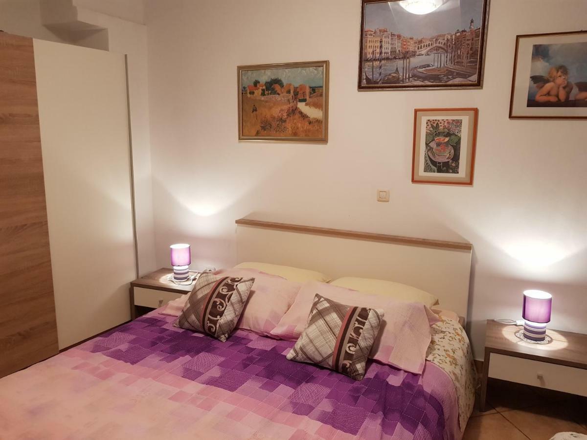 Apartment Noemi Medulin Bagian luar foto